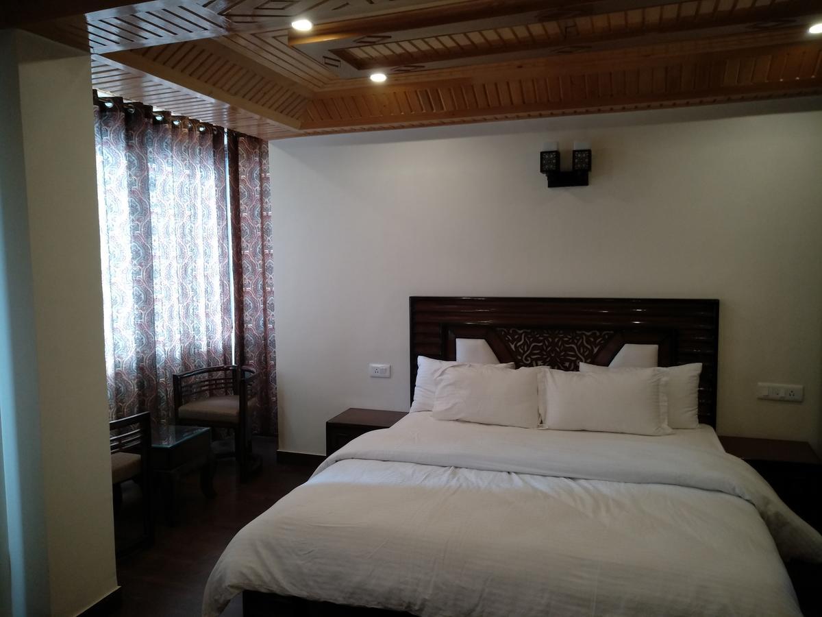 Hotel Dusk N Dawn à Shimla Extérieur photo